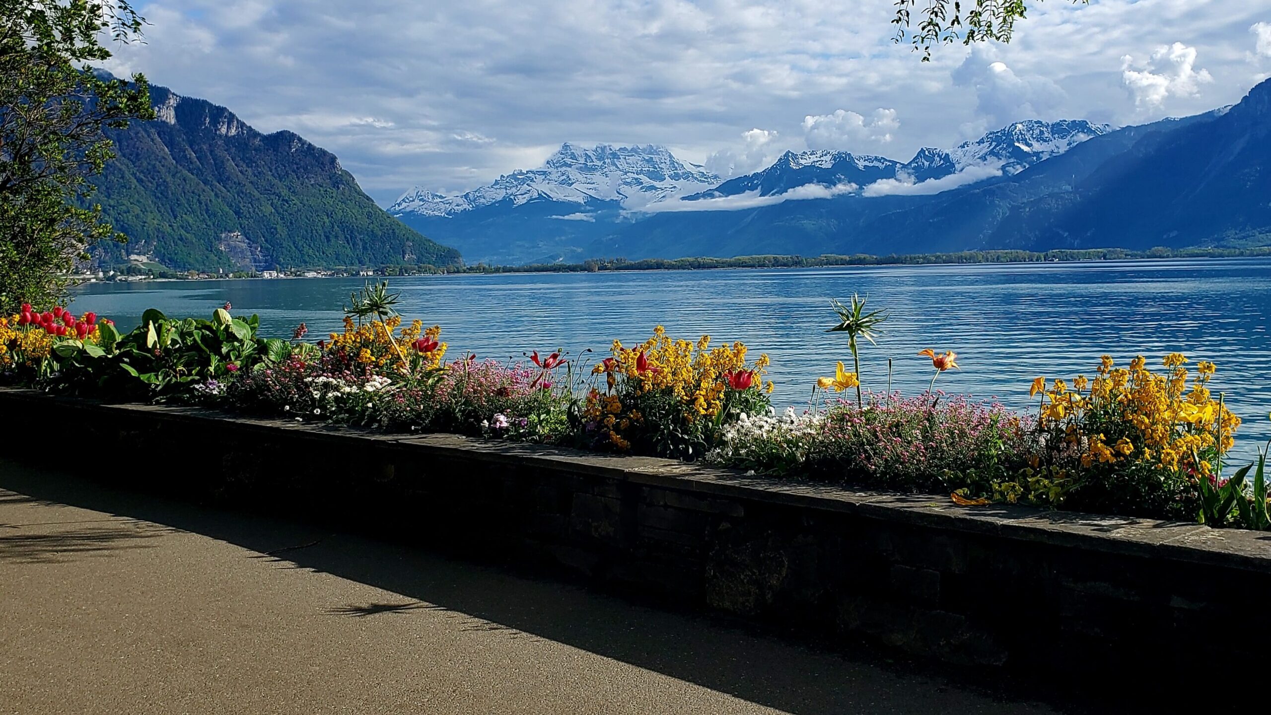 Montro (Montreux). Šveices ceļojuma 1. diena