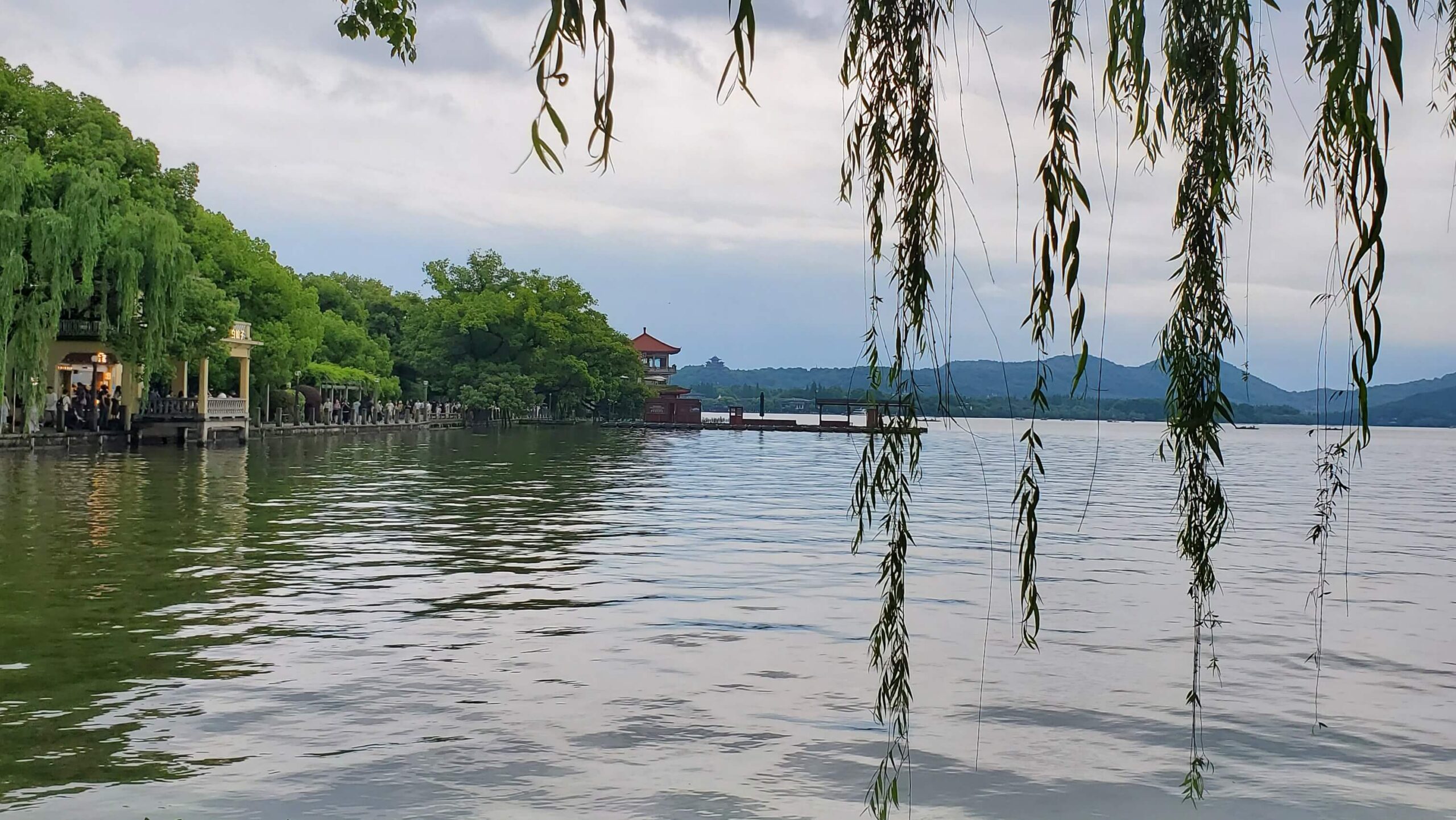 Handžou Rietumu ezers / Hangzhou West lake